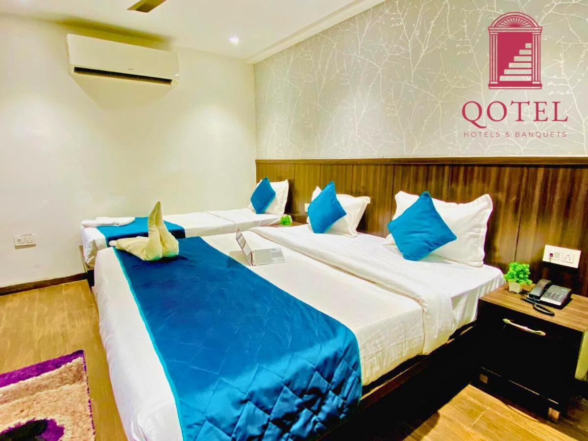 Qotel Hotel Rajouri Garden Above Ritu Marbles, Near Rajouri Garden Metro Station-Couple Friendly Nowe Delhi Zewnętrze zdjęcie